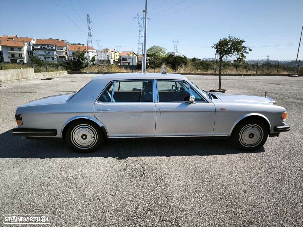 Rolls Royce Silver Spur - 13