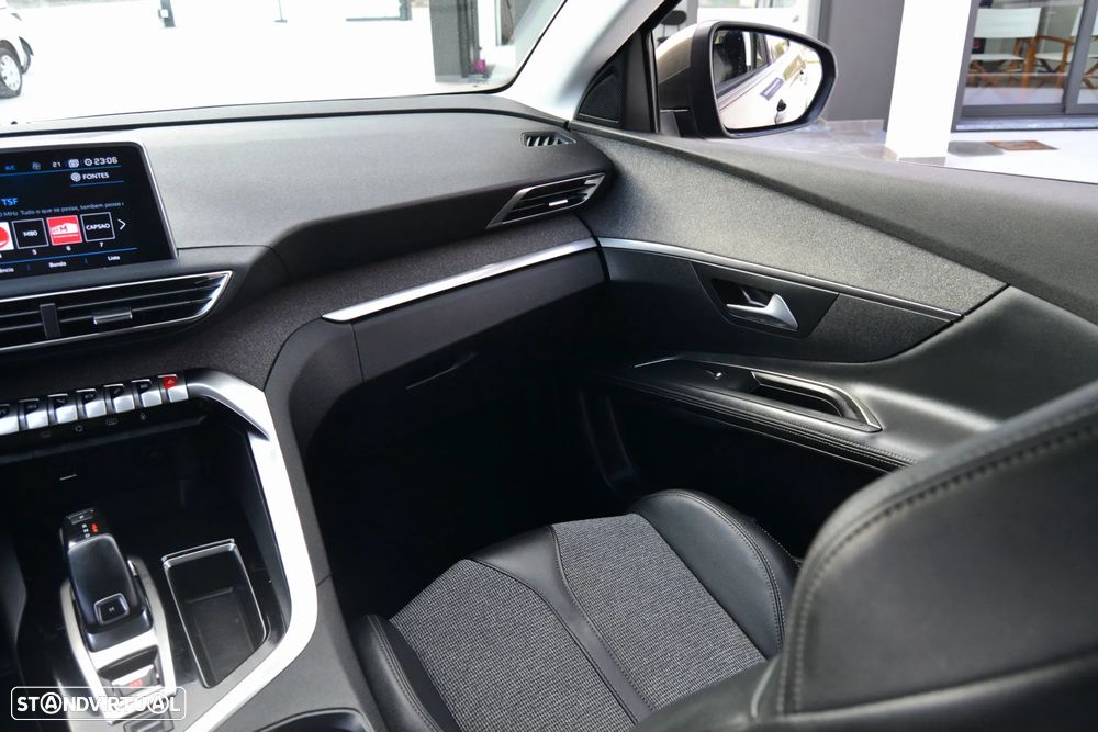Peugeot 3008 1.5 BlueHDi Allure EAT8 - 14