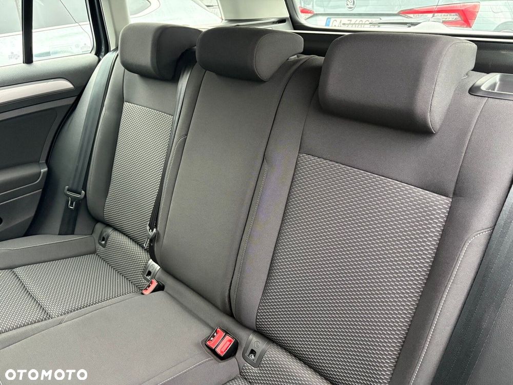 Volkswagen Golf 1.0 TSI Trendline - 13