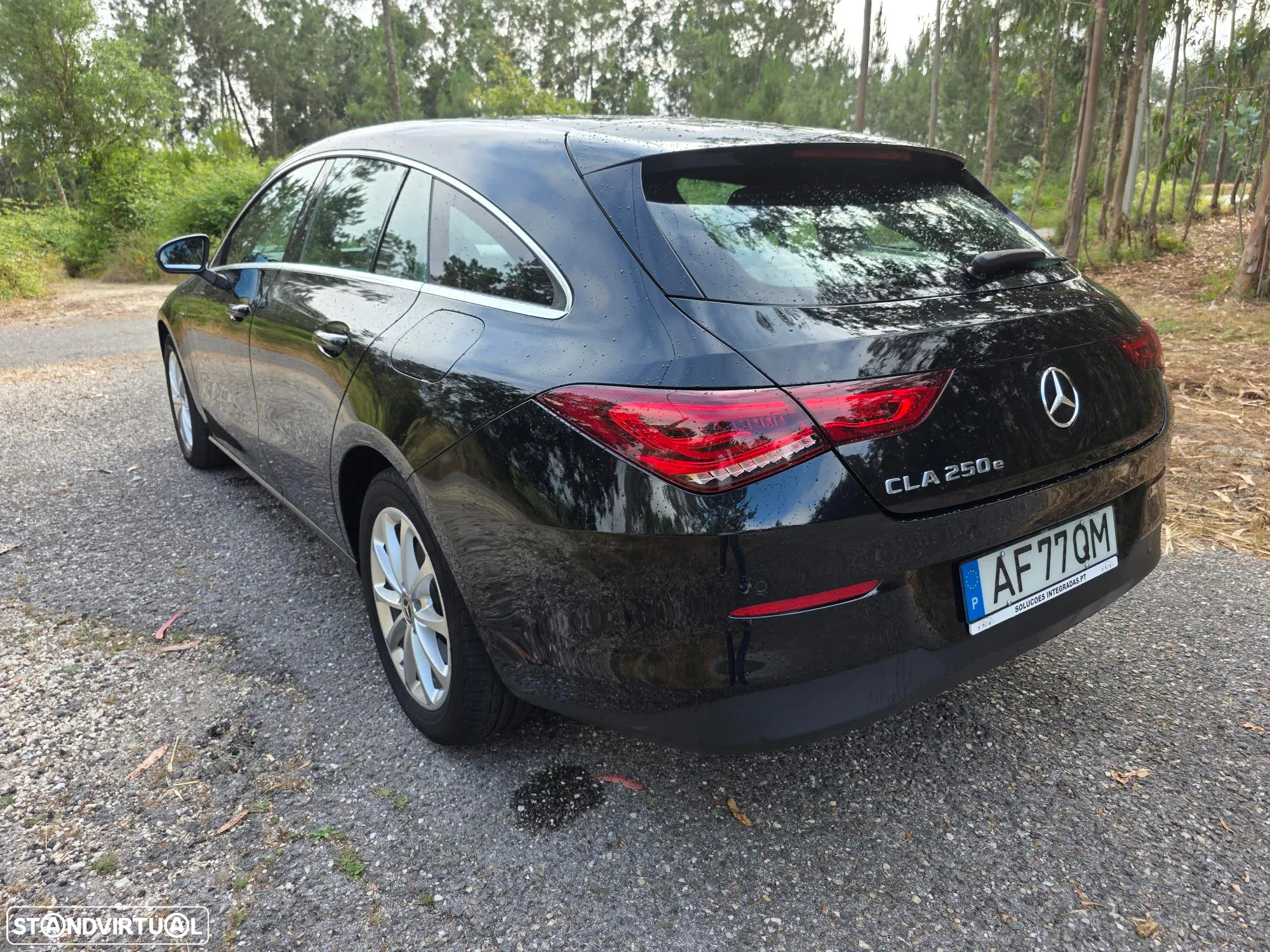Mercedes-Benz CLA 250 e Shooting Brake Style Plus - 10