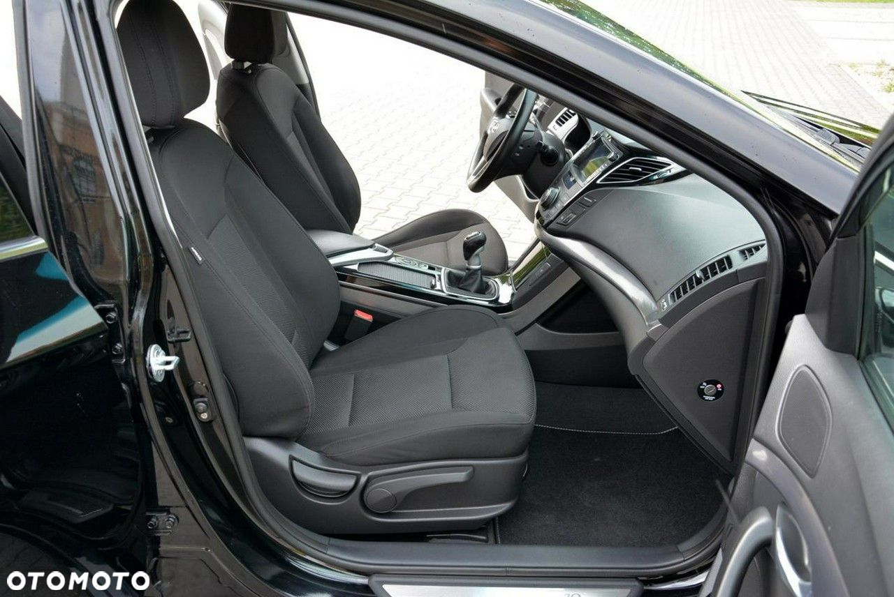 Hyundai i40 2.0 GDI Comfort + - 16