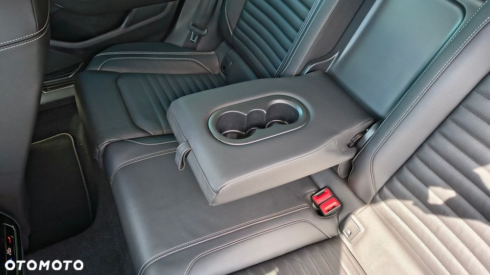 Volkswagen Passat Alltrack - 32