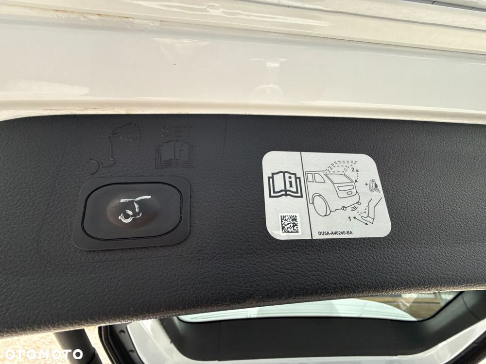 Ford Kuga 2.0 TDCi 4x4 ST-Line - 34