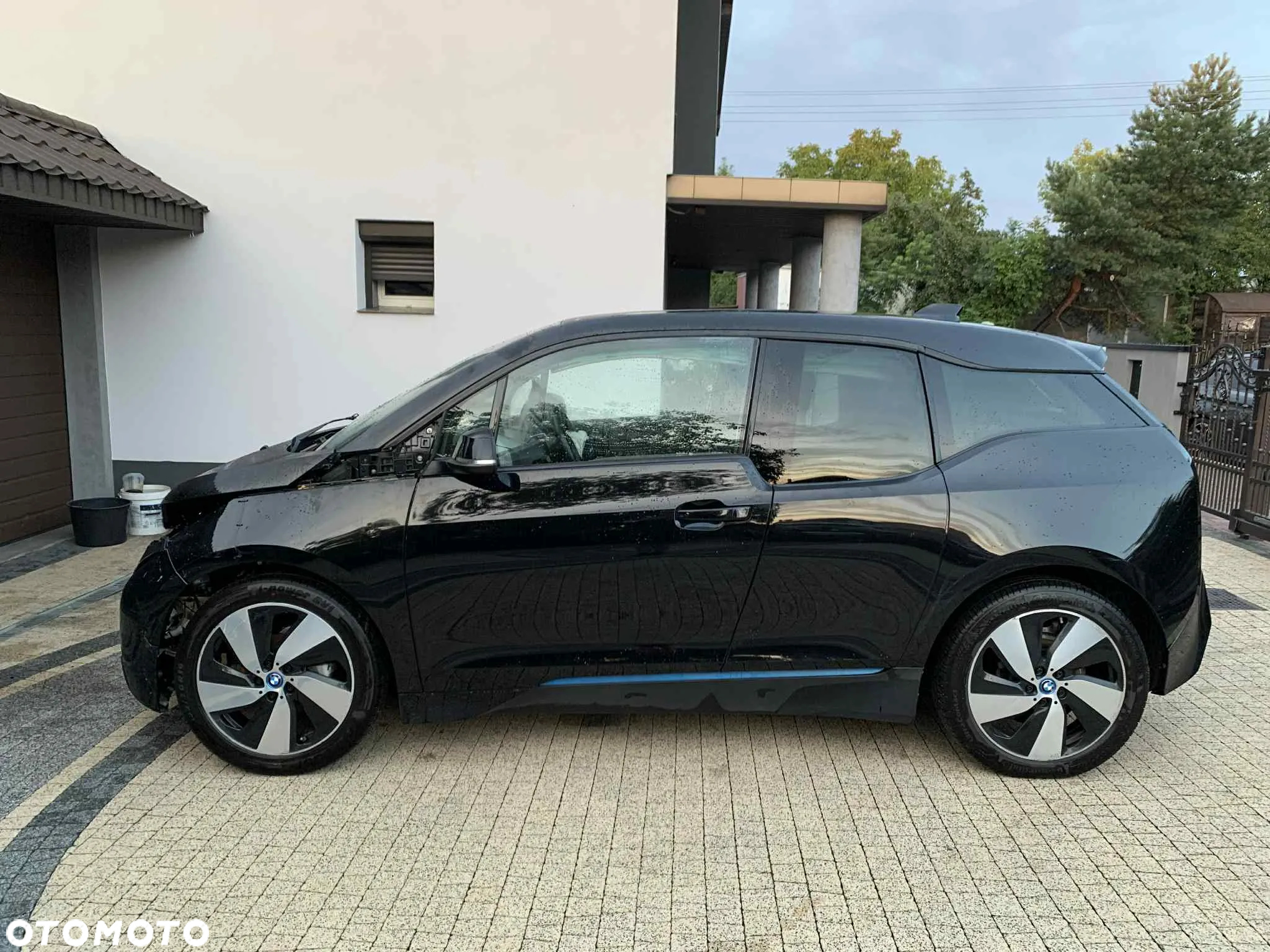 BMW i3 (Range Extender) - 29