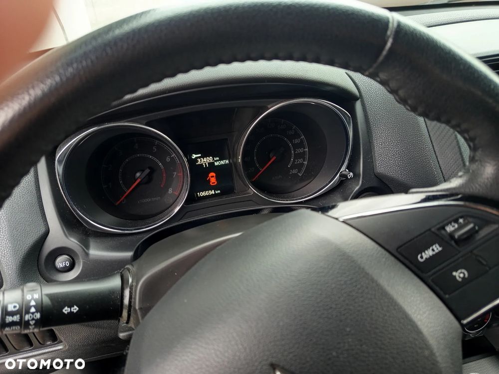 Mitsubishi ASX 2.0 Invite - 4