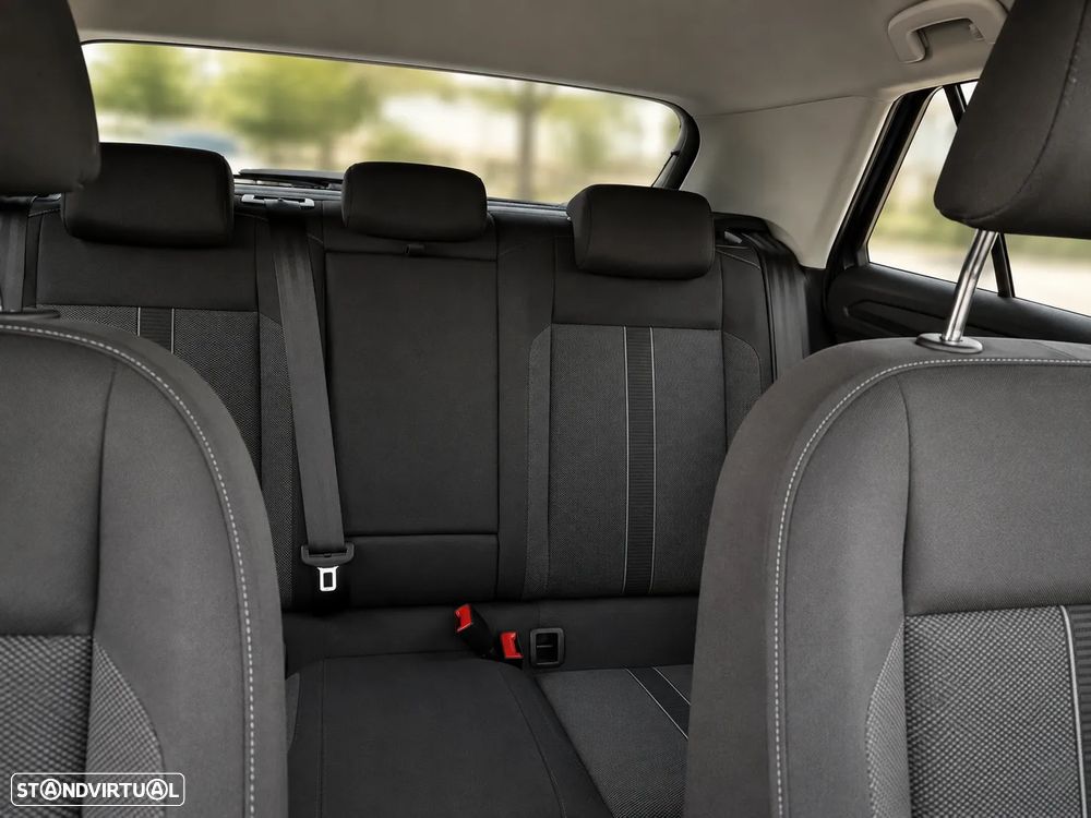 VW T-Roc 1.5 TSI Life DSG - 13