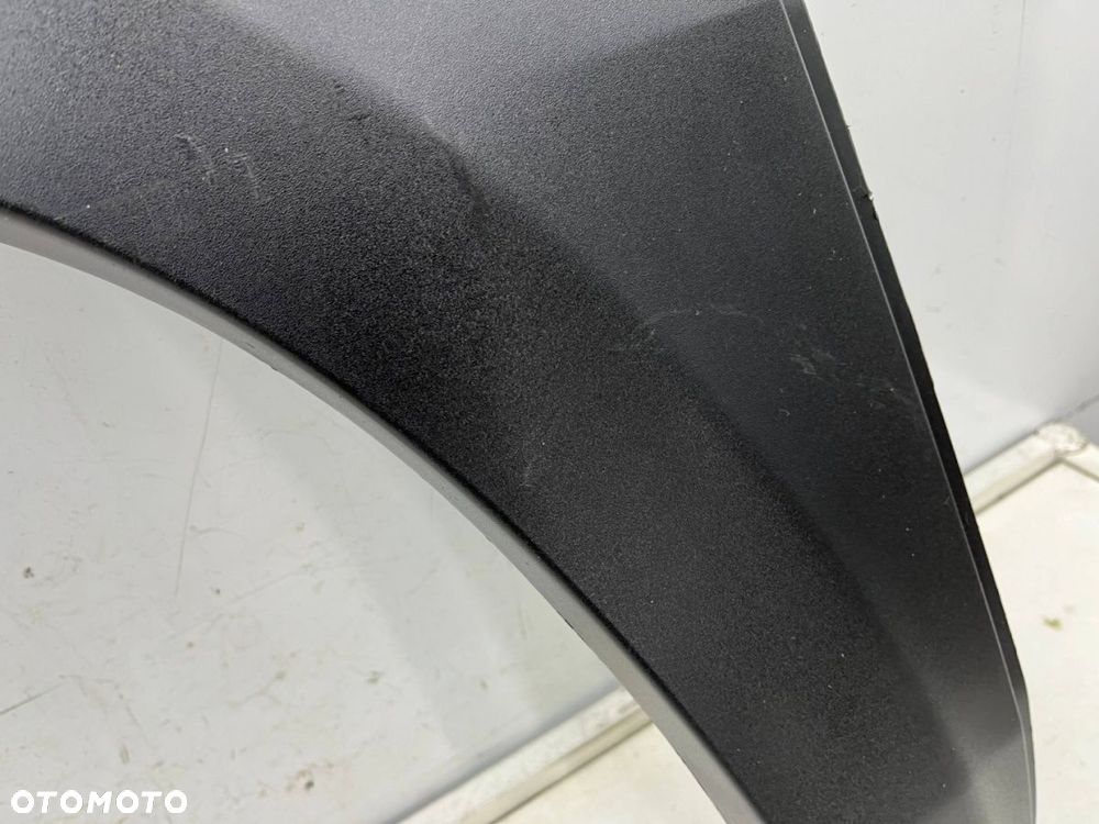 Listwa Iveco Daily 4 IV 14r.- lewy prawy tylny rant nadkola błotnika nakładka 5801530200 - 9