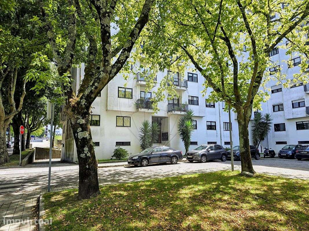 Apartamento T2 para arrendamento - Grande imagem: 2/23