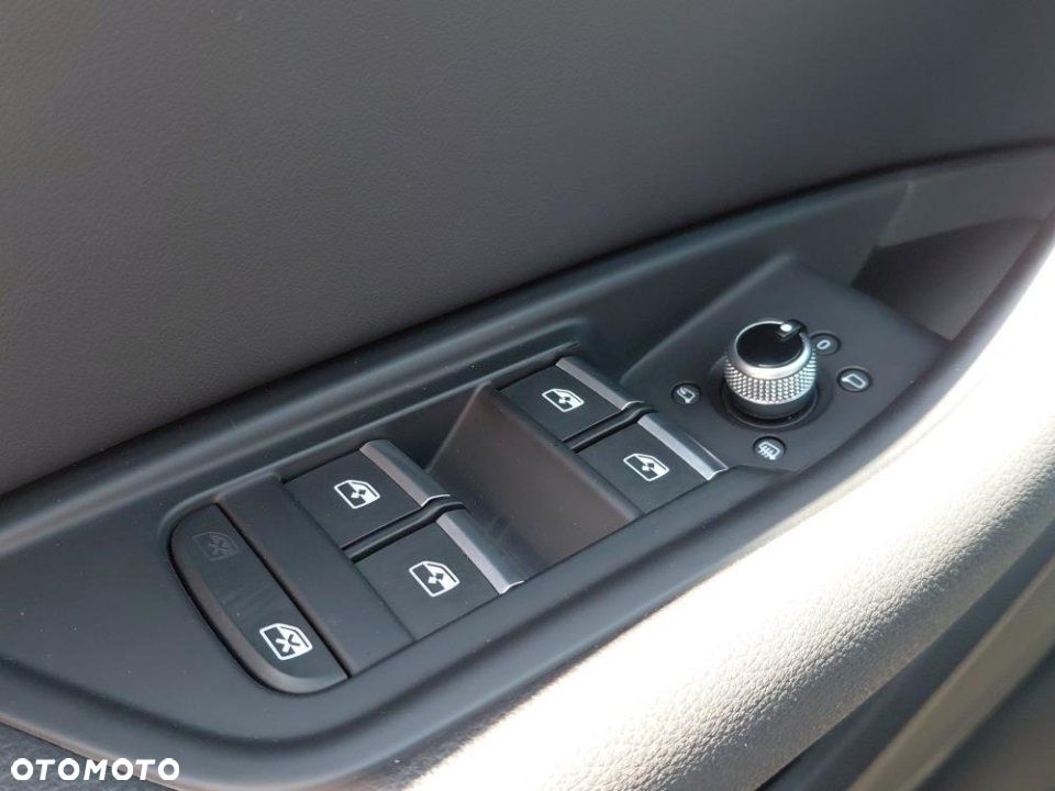 Audi A4 Allroad - 14