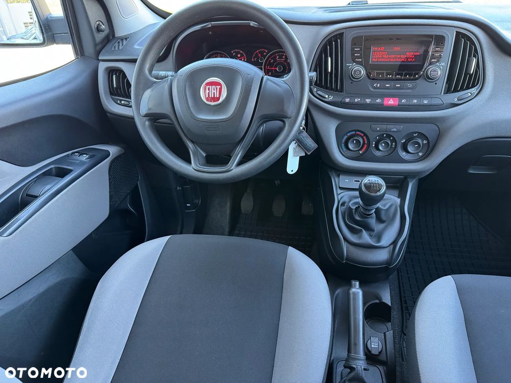Fiat Doblo 1.4 T-Jet 16V Easy - 17