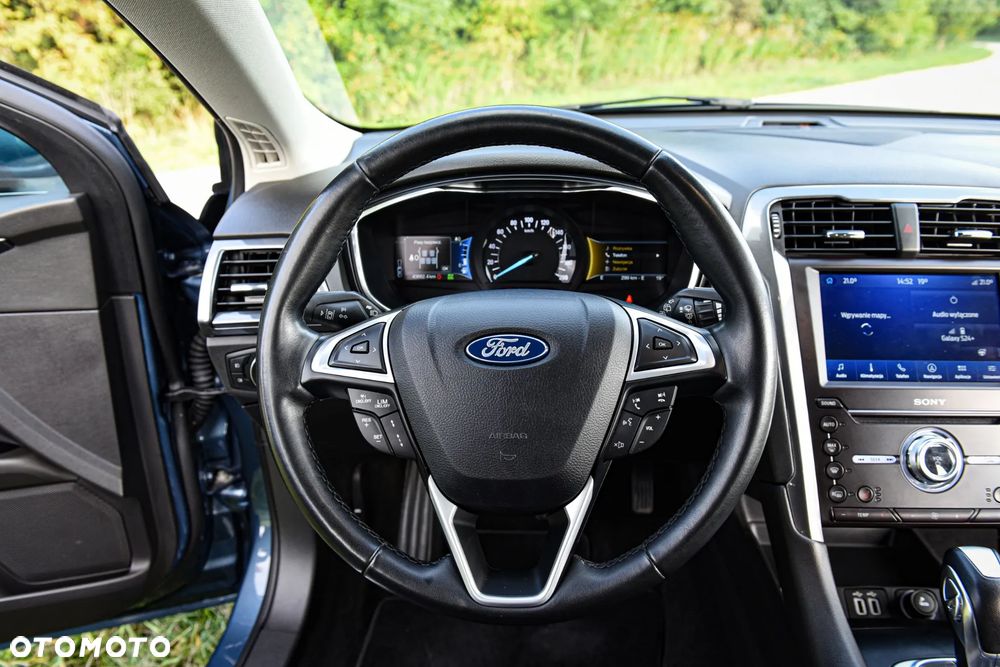 Ford Mondeo 2.0 Hybrid Titanium - 20