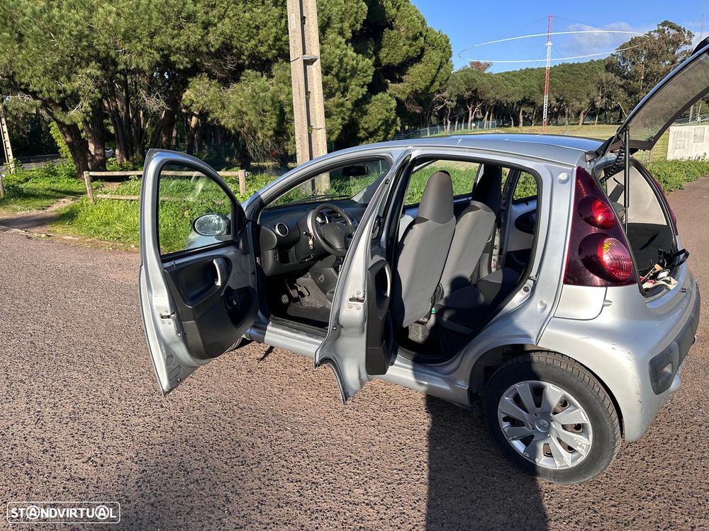 Peugeot 107 1.0 Active - 16