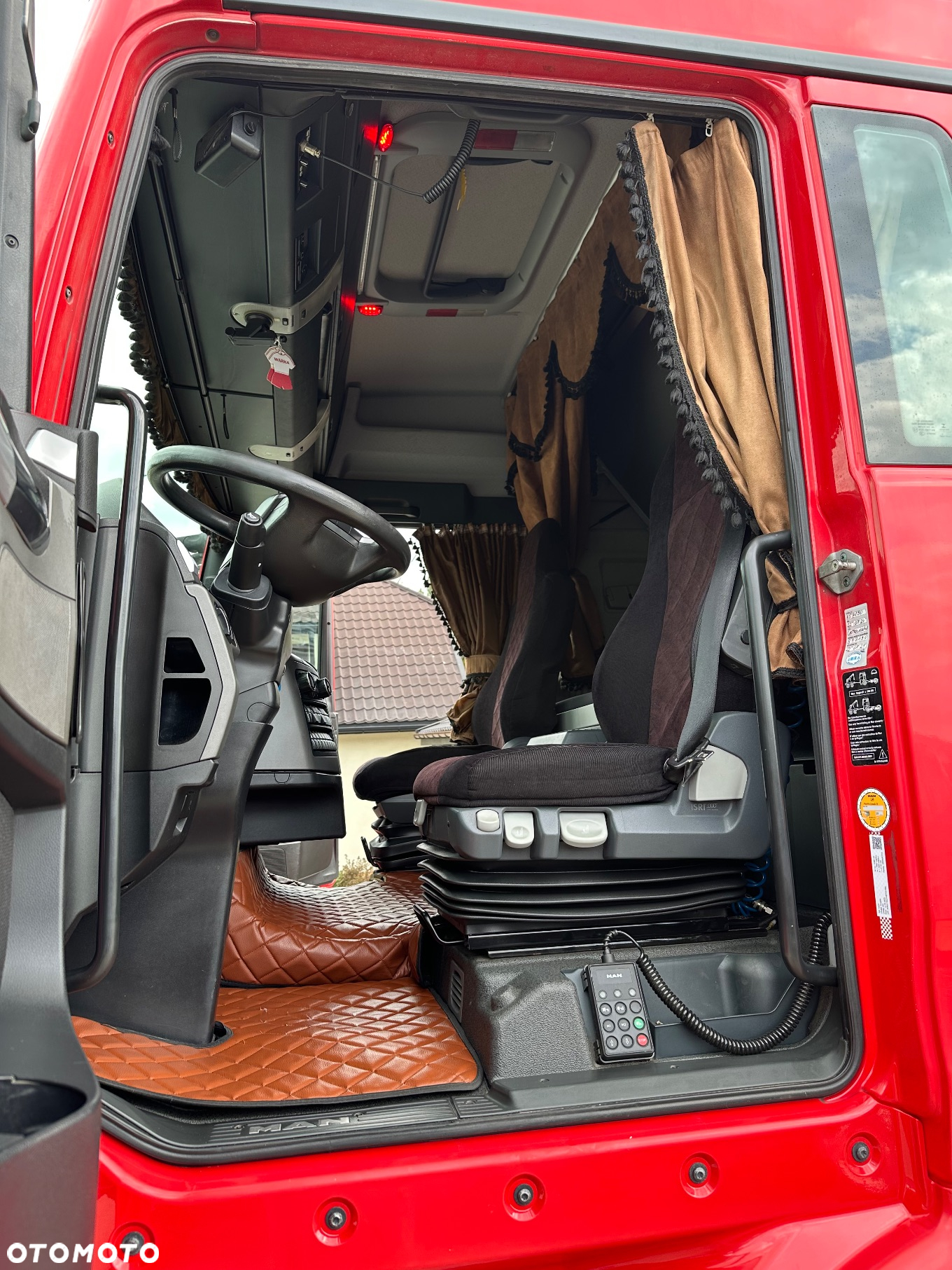MAN TGX 440 mega / low deck - 13
