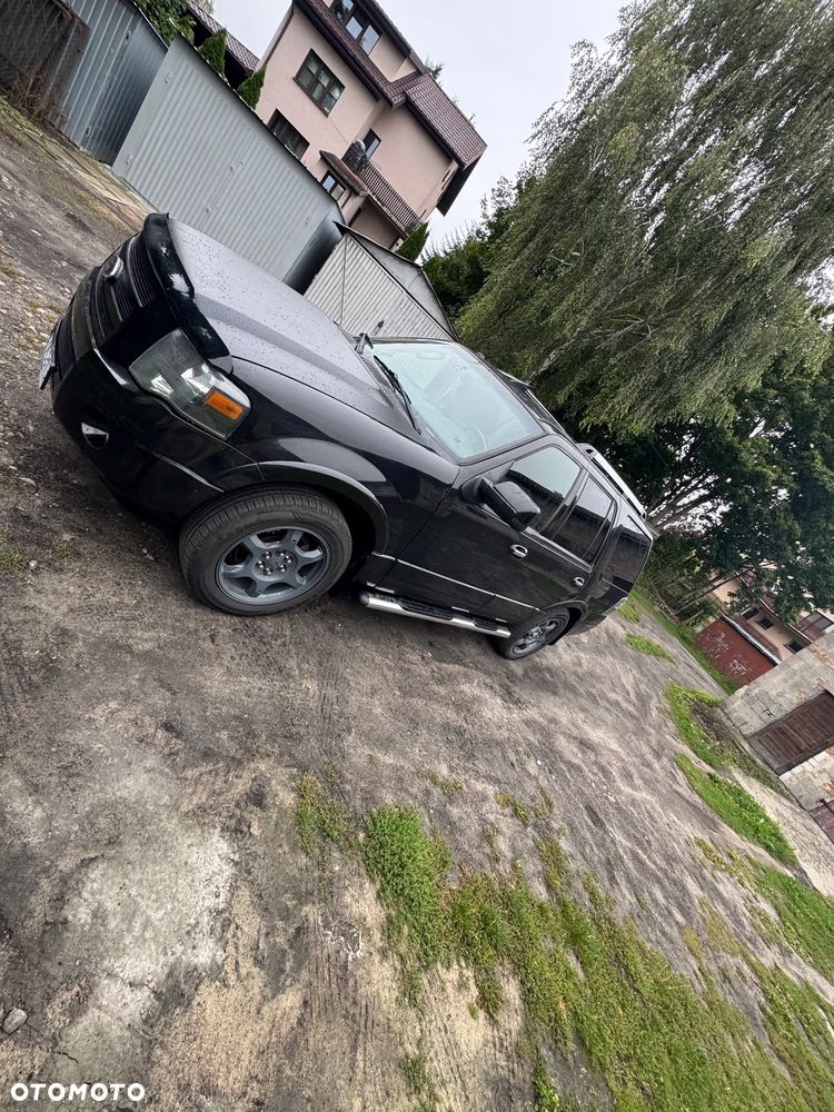 Ford Expedition - 2