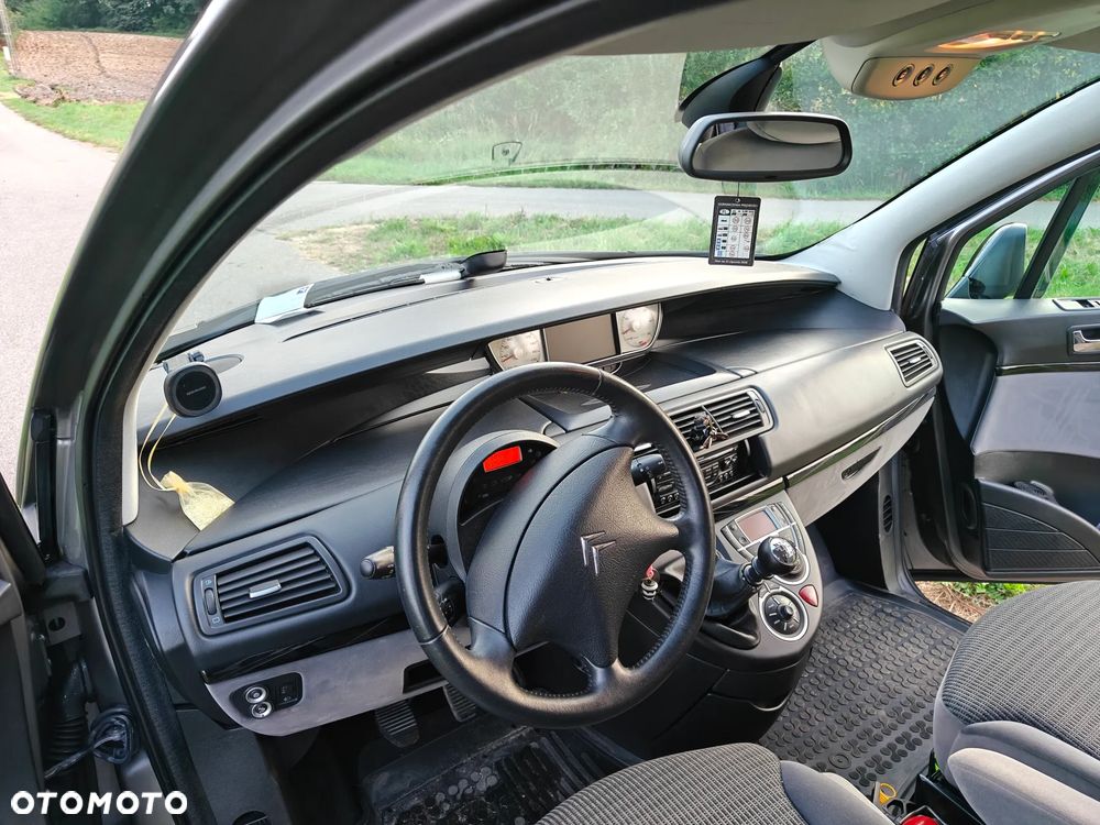 Citroën C8 - 10