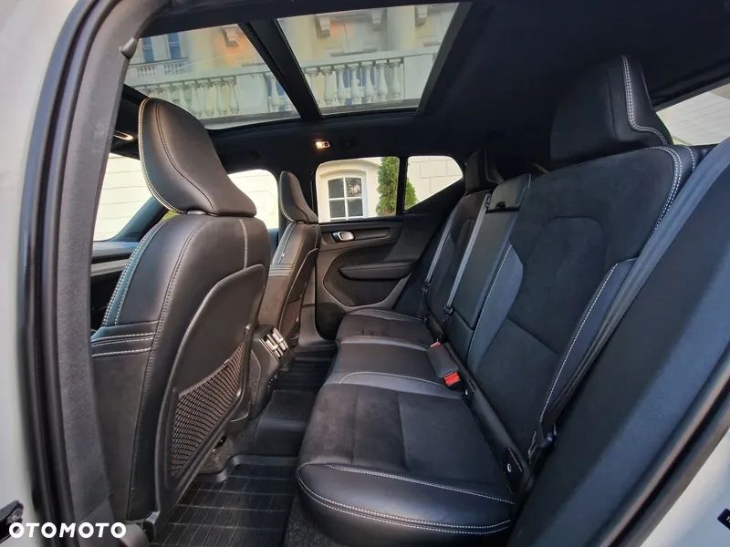 Volvo XC 40 T5 AWD R-Design - 18