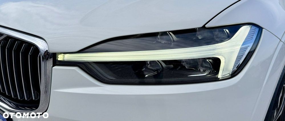 Volvo XC 60 T6 AWD Recharge Geartronic Inscription - 18