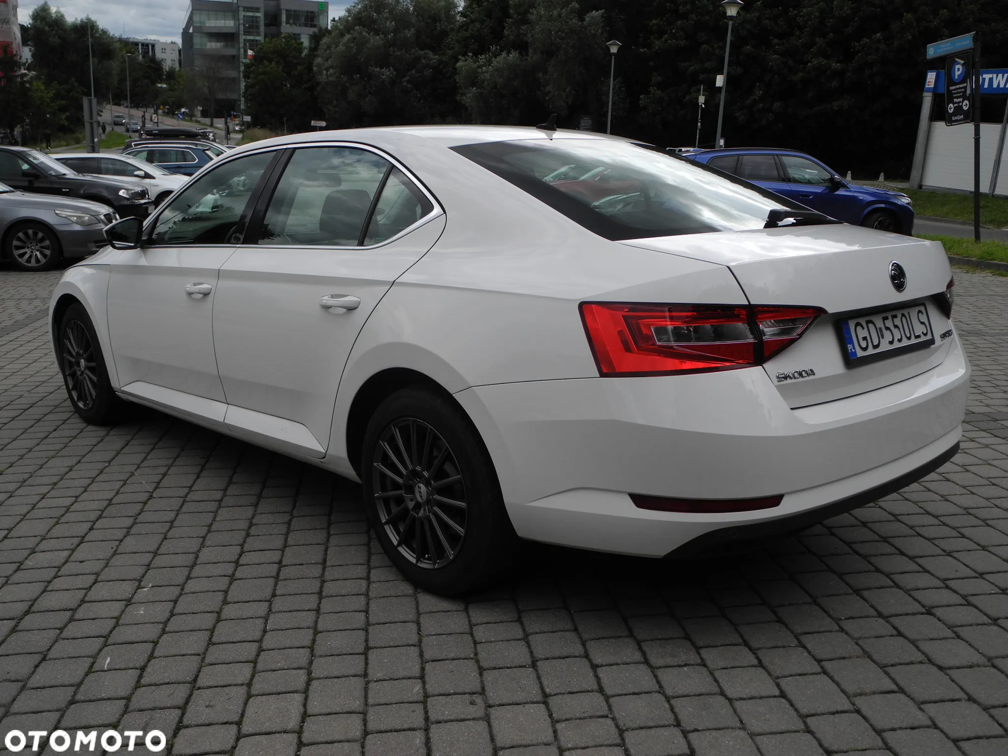 Skoda Superb - 4