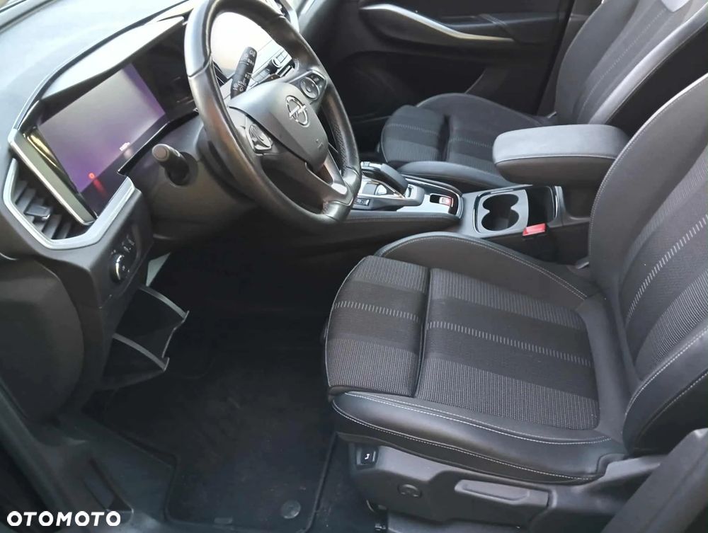 Opel Grandland X - 16