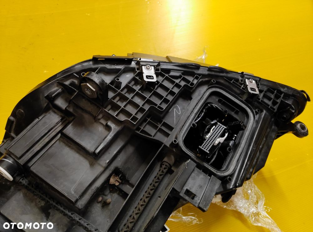 Lampa Prawa Multibeam Mercedes gle w167 Europa - 3