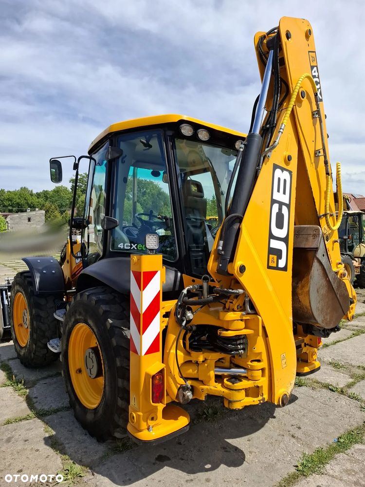 JCB 4CX - 21