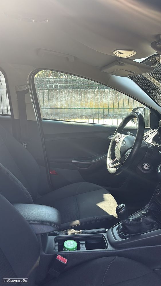 Ford Focus 1.0 EcoBoost S&S - 9