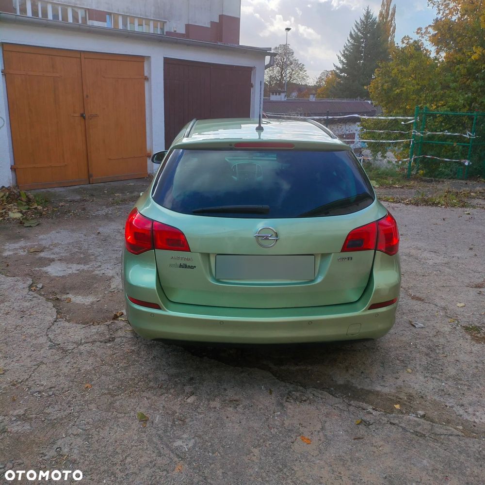 Opel Astra - 2