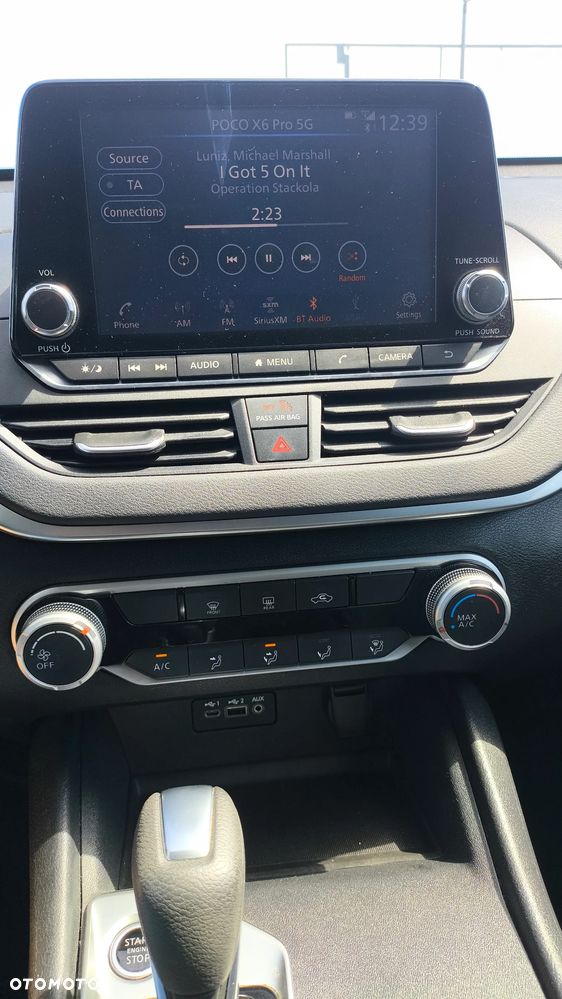 Nissan Altima - 13