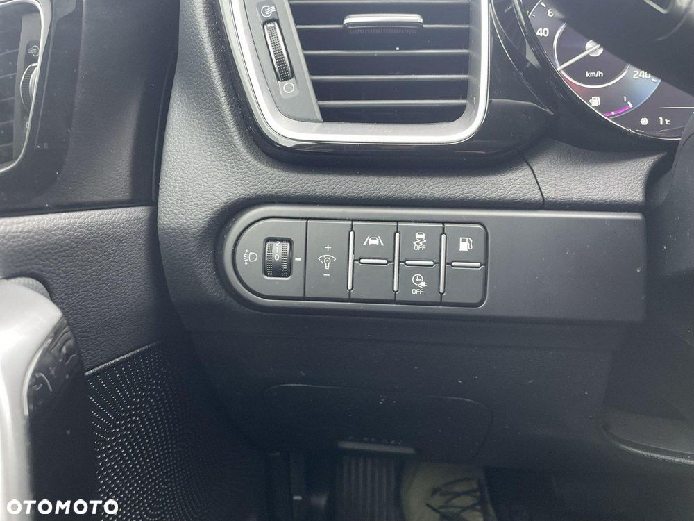 Kia XCeed - 19