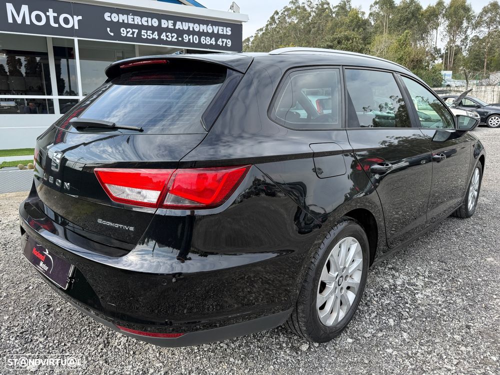 SEAT Leon ST 1.6 TDI Style Ecomotive - 4