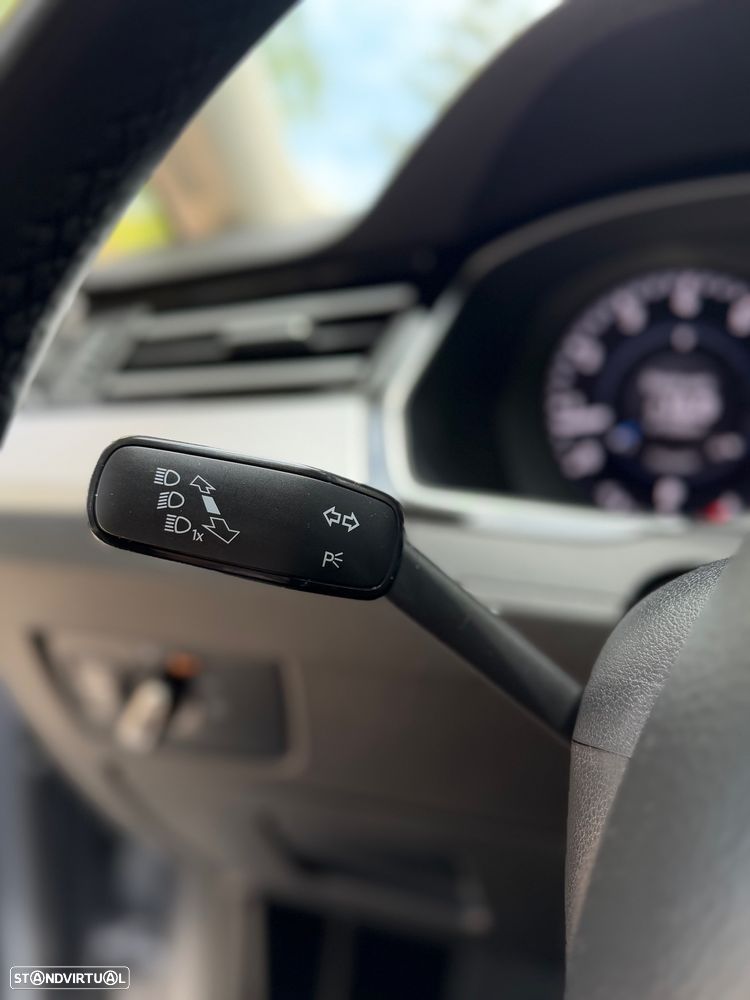 VW Passat Variant 1.5 TSI Confortline DSG - 31