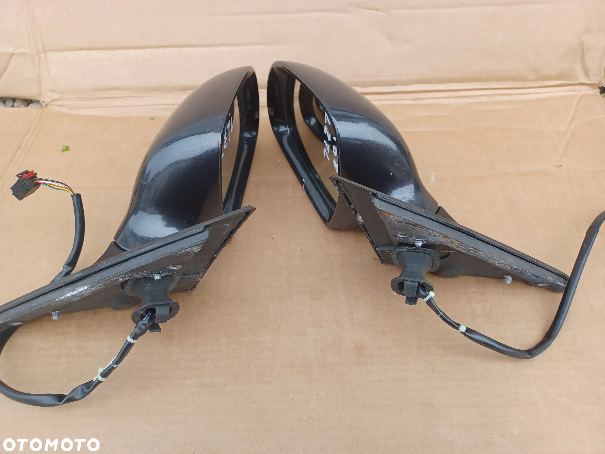 LUSTERKO AUDI A4 B8 LZ7L 6 pin - 7