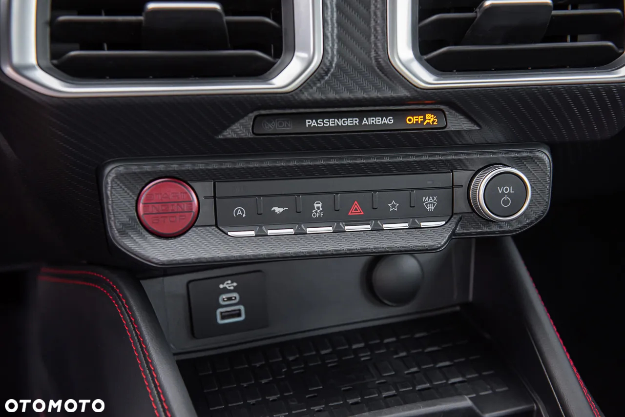 Ford Mustang 2.3 EcoBoost - 26