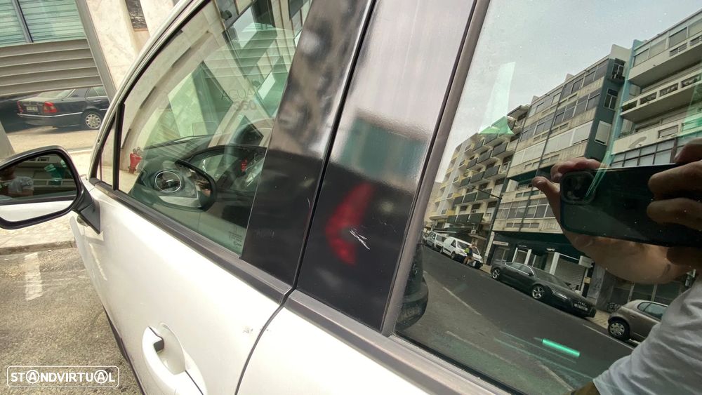 Peugeot 3008 1.6 HDi Executive CMP6 - 36