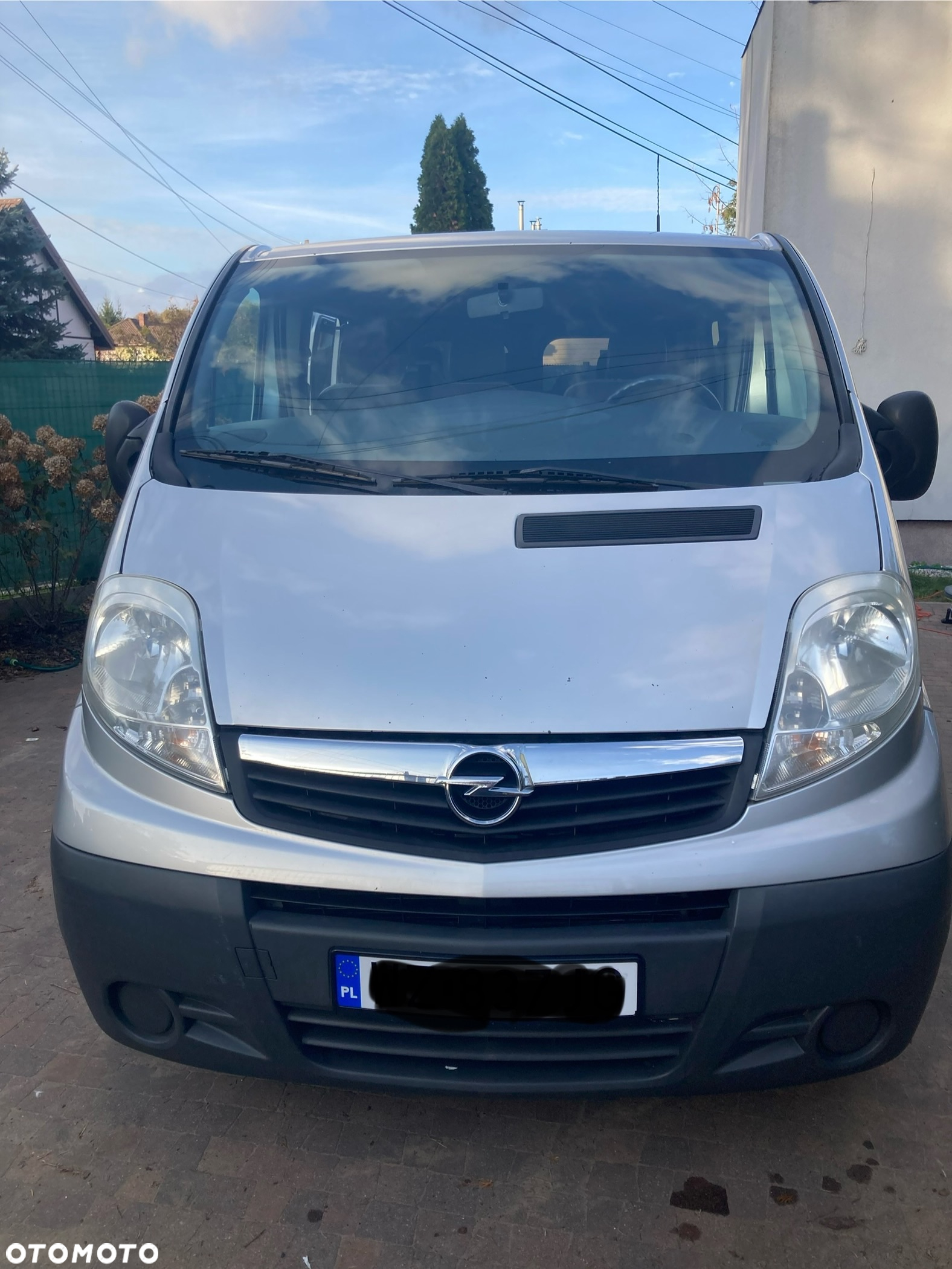Opel Vivaro L2H1 2.9t - 2