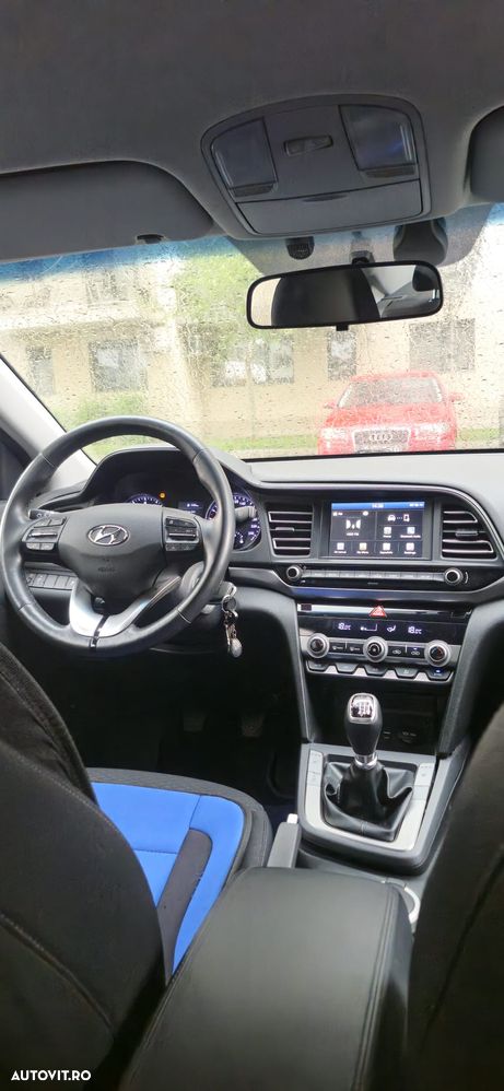 Hyundai Elantra 1.6 MPi Highway - 8