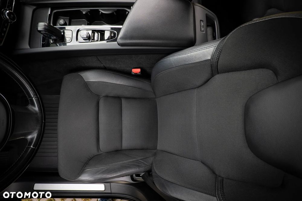 Volvo XC 60 - 19