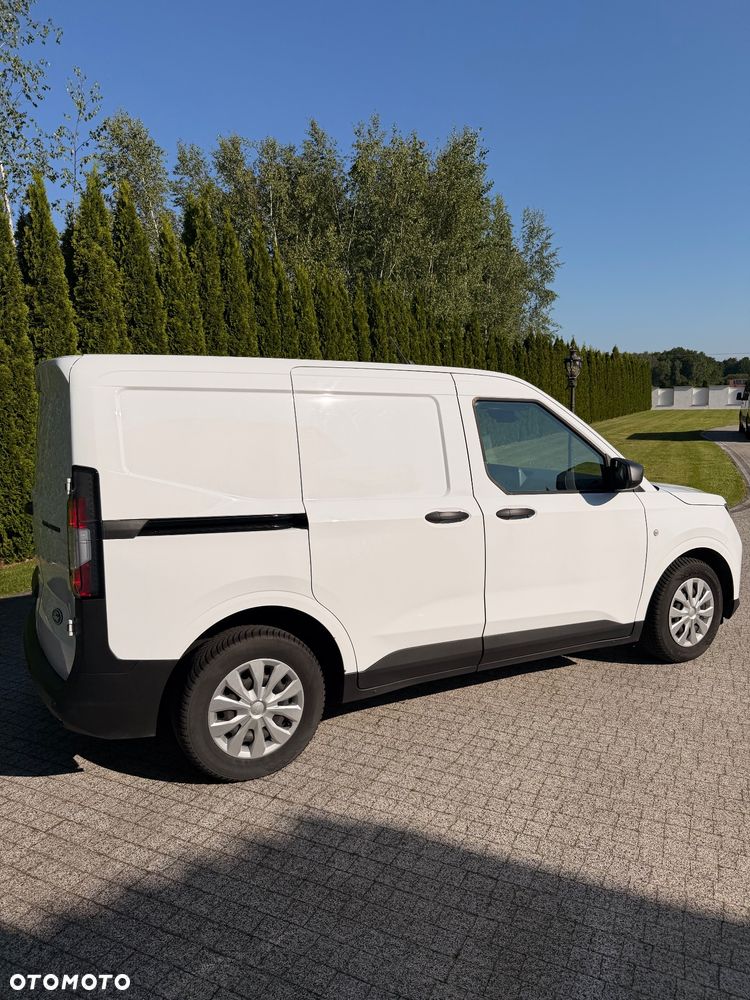 Ford Transit Courier Trend - 8