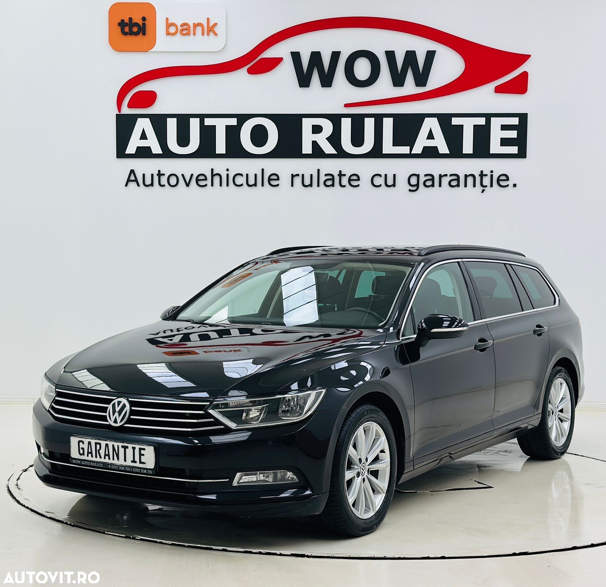 Volkswagen Passat - 1