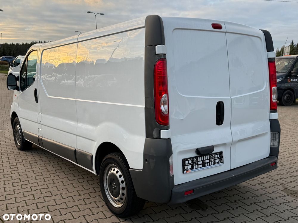Opel Vivaro 2.0cdti long długi sprowadzony L2H1 - 4