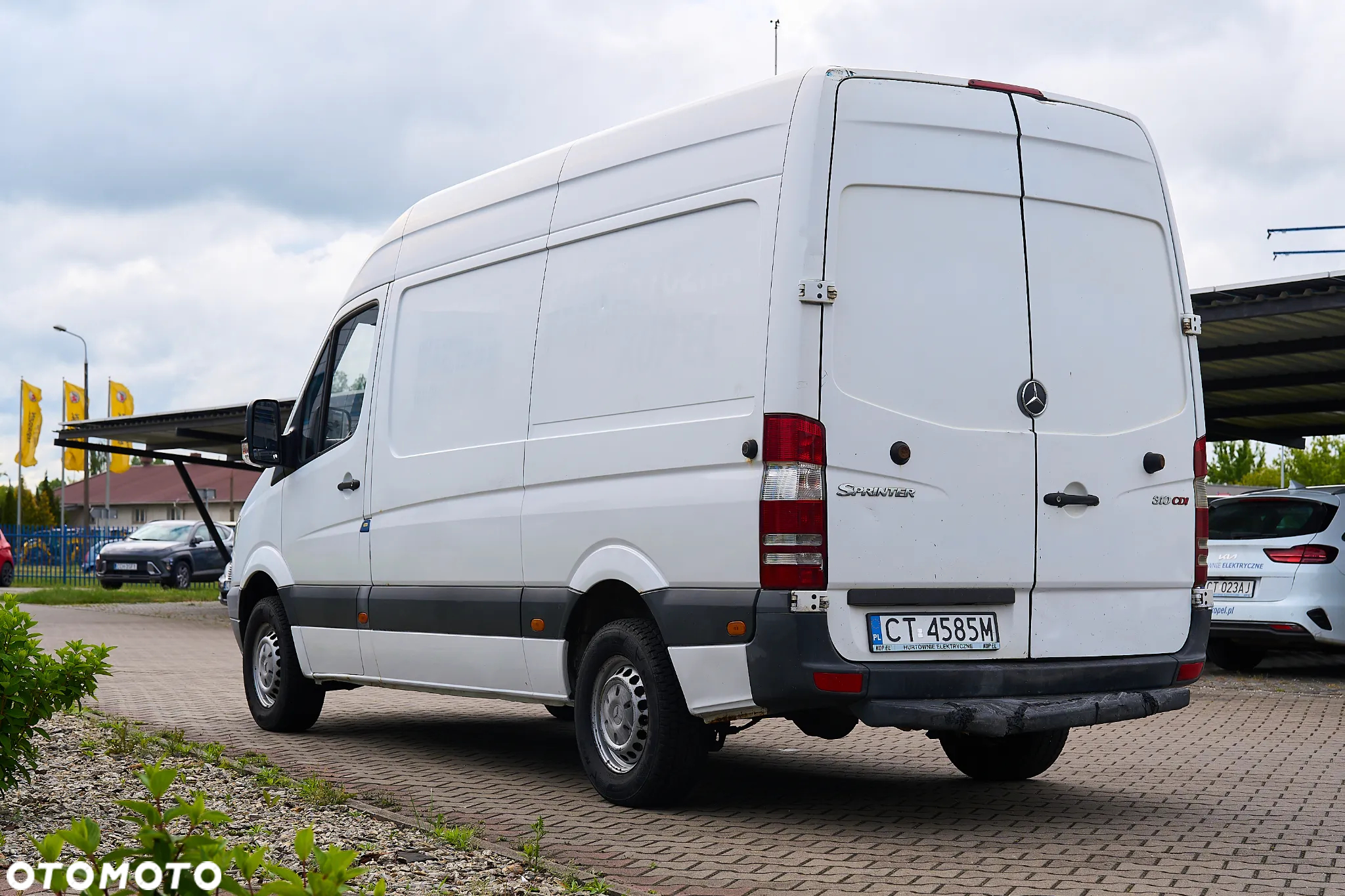 Mercedes-Benz Sprinter 310 - 5