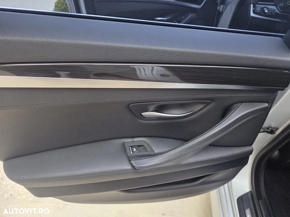 BMW Seria 5 ver-520d-efficientdynamics-edition - 10
