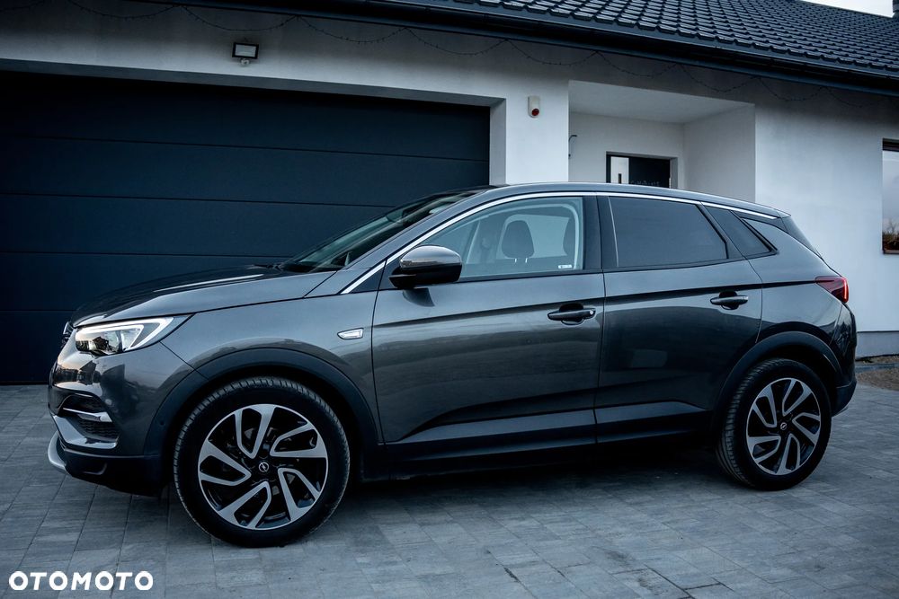 Opel Grandland X 1.2 Start/Stop Business Elegance - 4