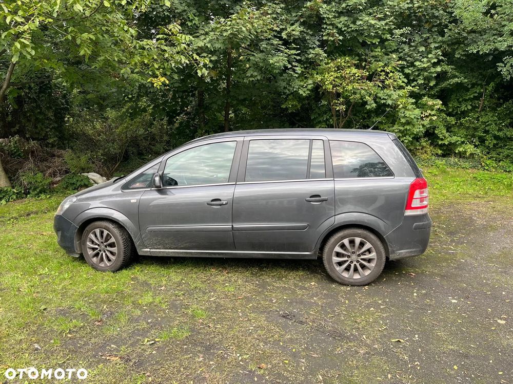 Opel Zafira - 5