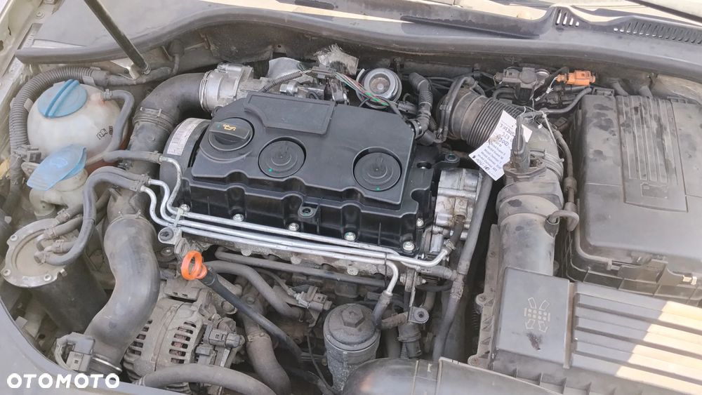 Volkswagen Golf 2.0 TDI Comfortline - 3
