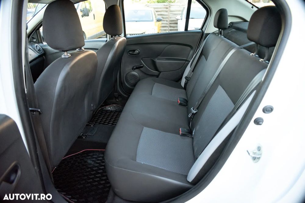 Dacia Logan - 13