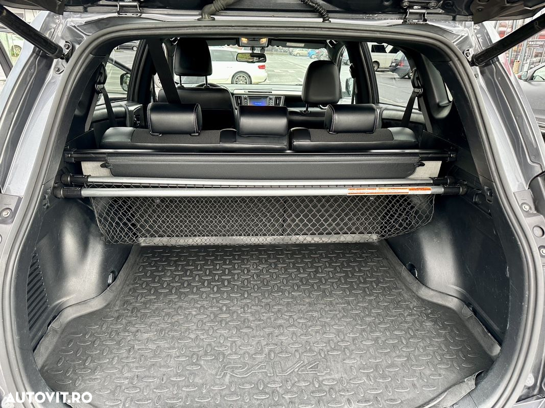 Toyota RAV4 2.0 D-4D 2WD Executive - 9