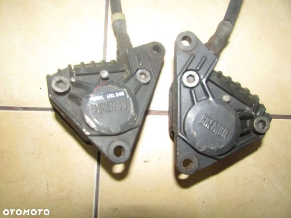 Moto Guzzi V65 C nie V50 zaciski hamulcowe przód brembo