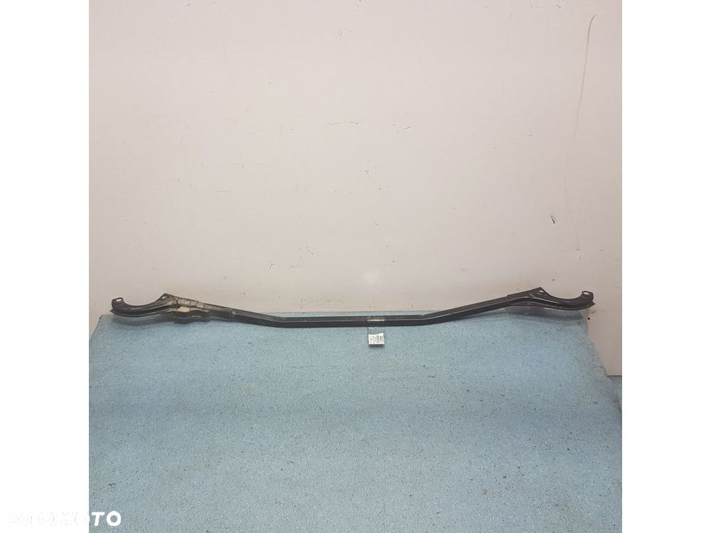 TOYOTA RAV4 II 2.0B ROZPORKA KIELICHÓW - 1