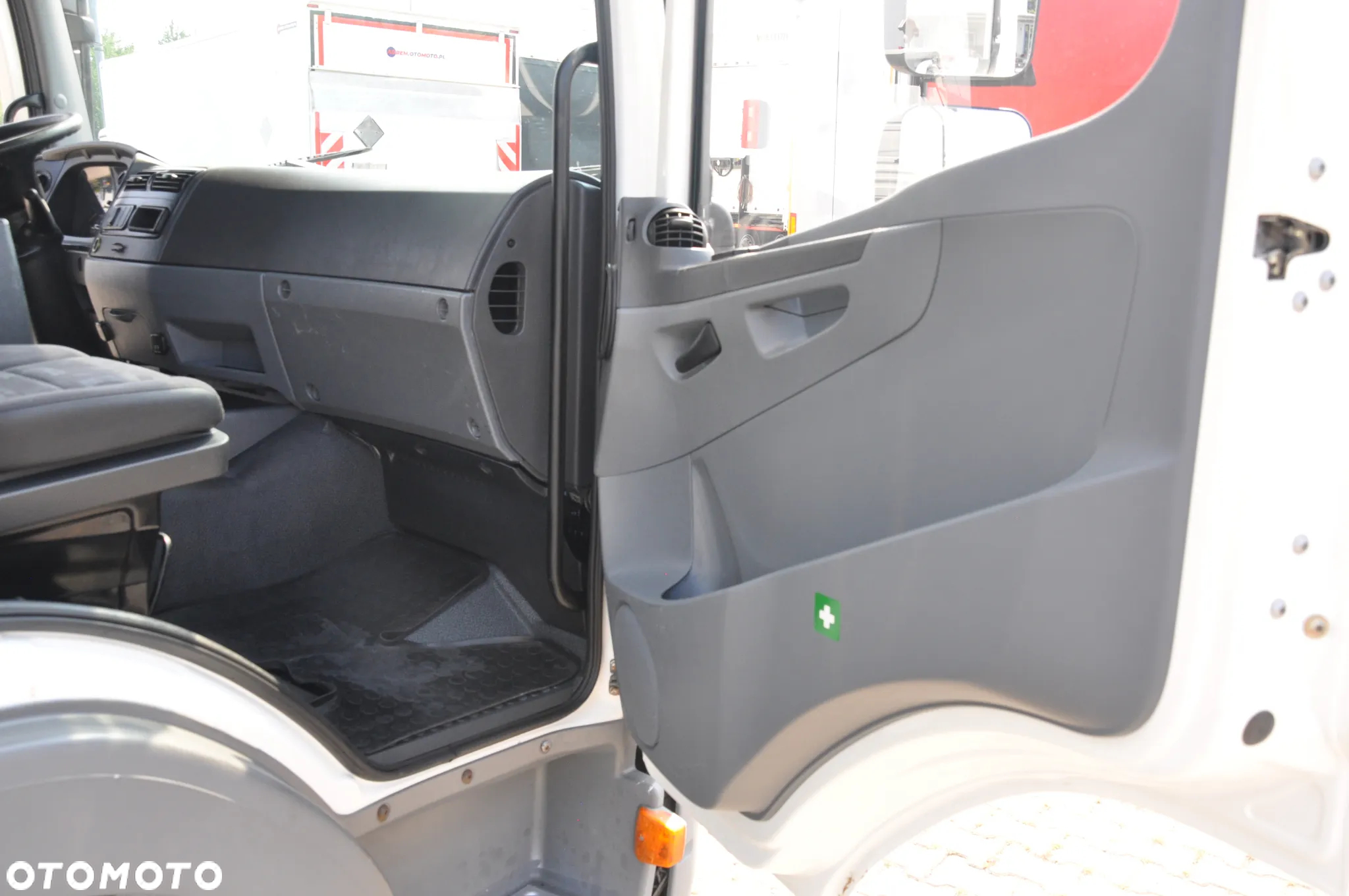 Mercedes-Benz ATEGO 1224 WINDA UDT AGREGAT TK CD II MAX - 17